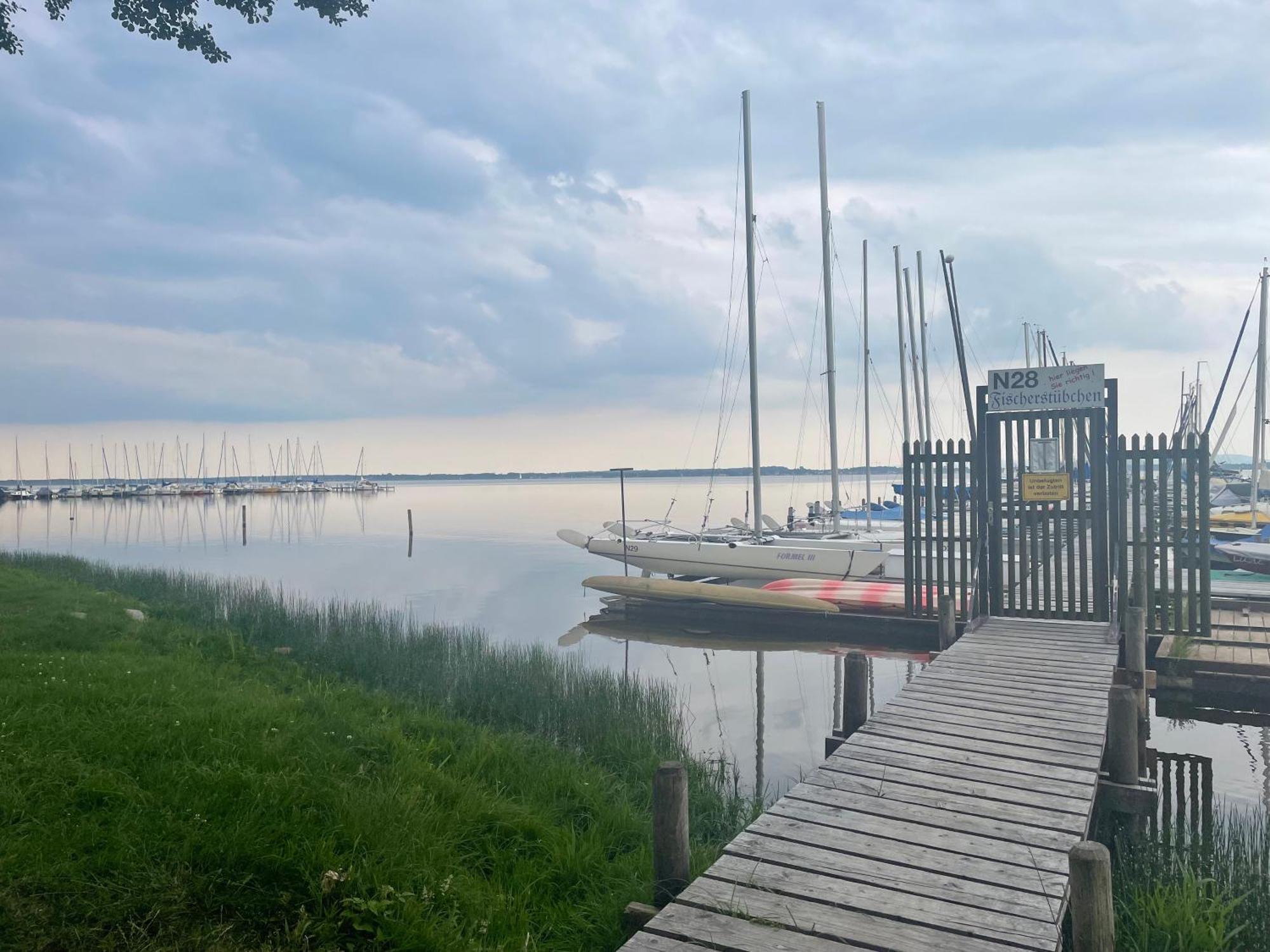 Strandhotel Weisser Berg Neustadt am Rubenberge Bagian luar foto