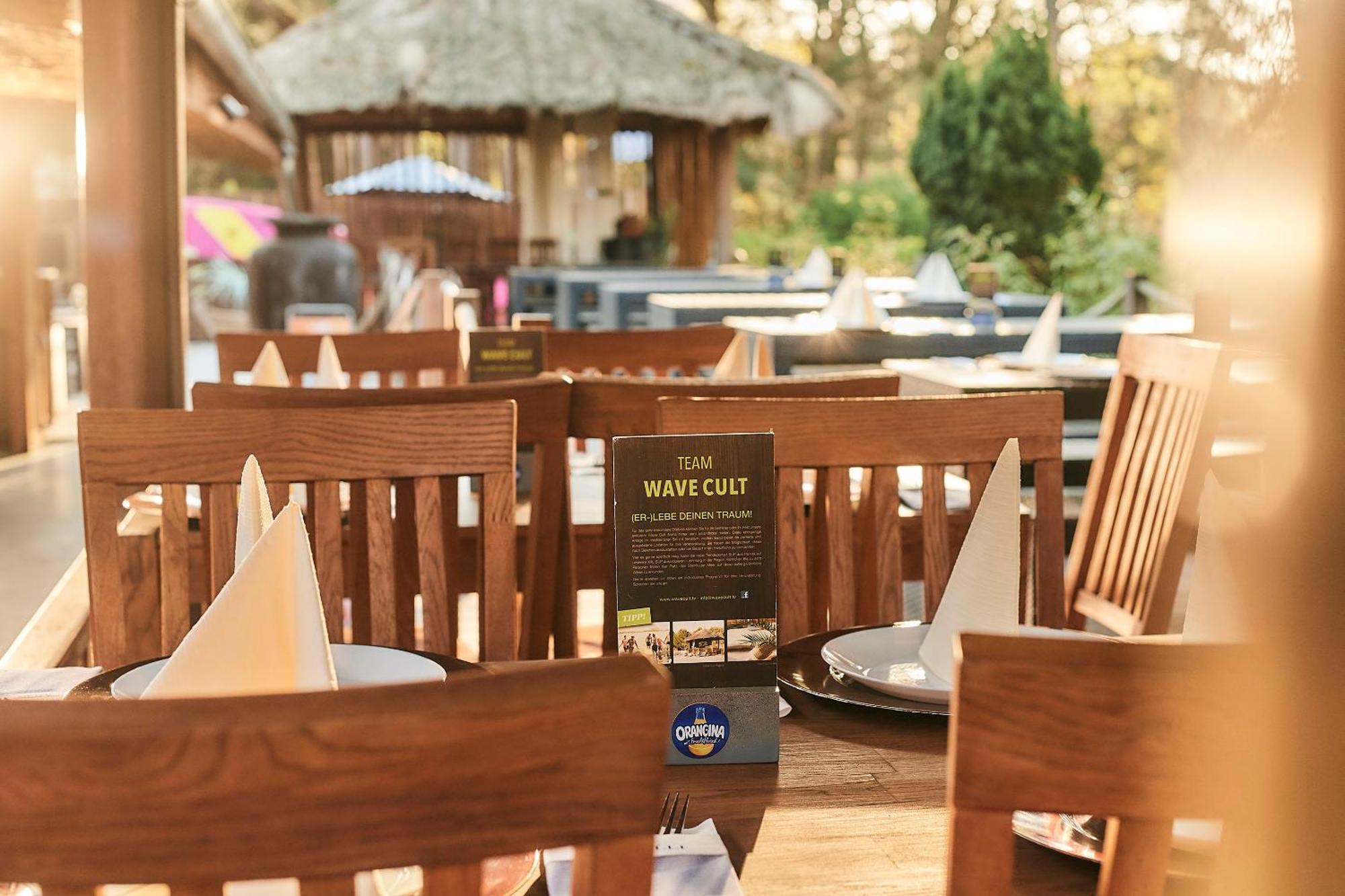 Strandhotel Weisser Berg Neustadt am Rubenberge Bagian luar foto